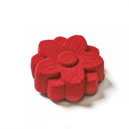 Rose flower cake